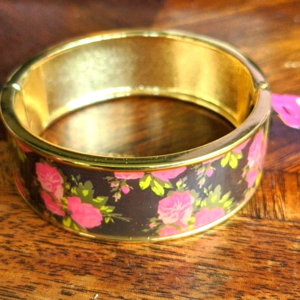 Betsey Johnson bracelet